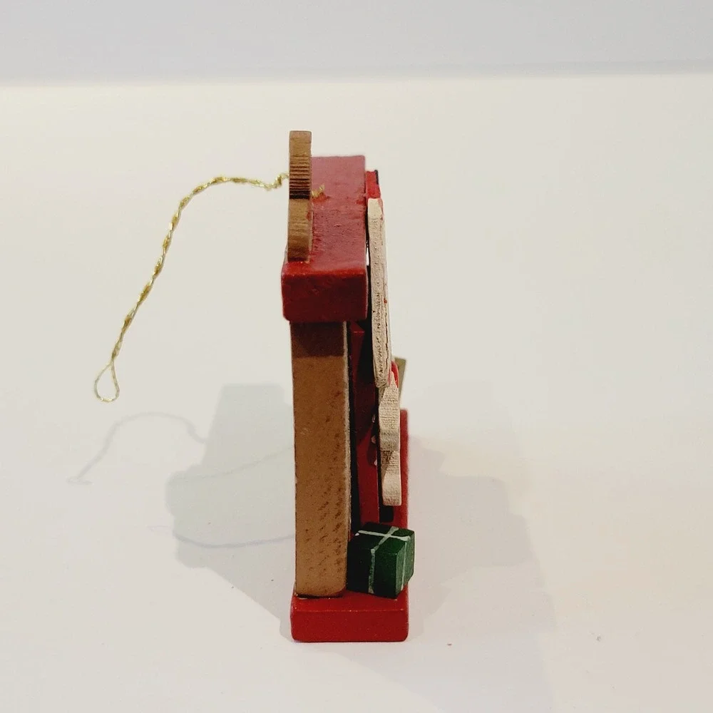 Vintage Fireplace Handmade Wood Christmas Stockings Ornament Rare!